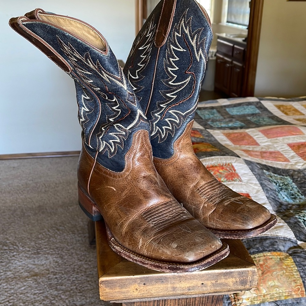 Men’s Cody James square toe boots